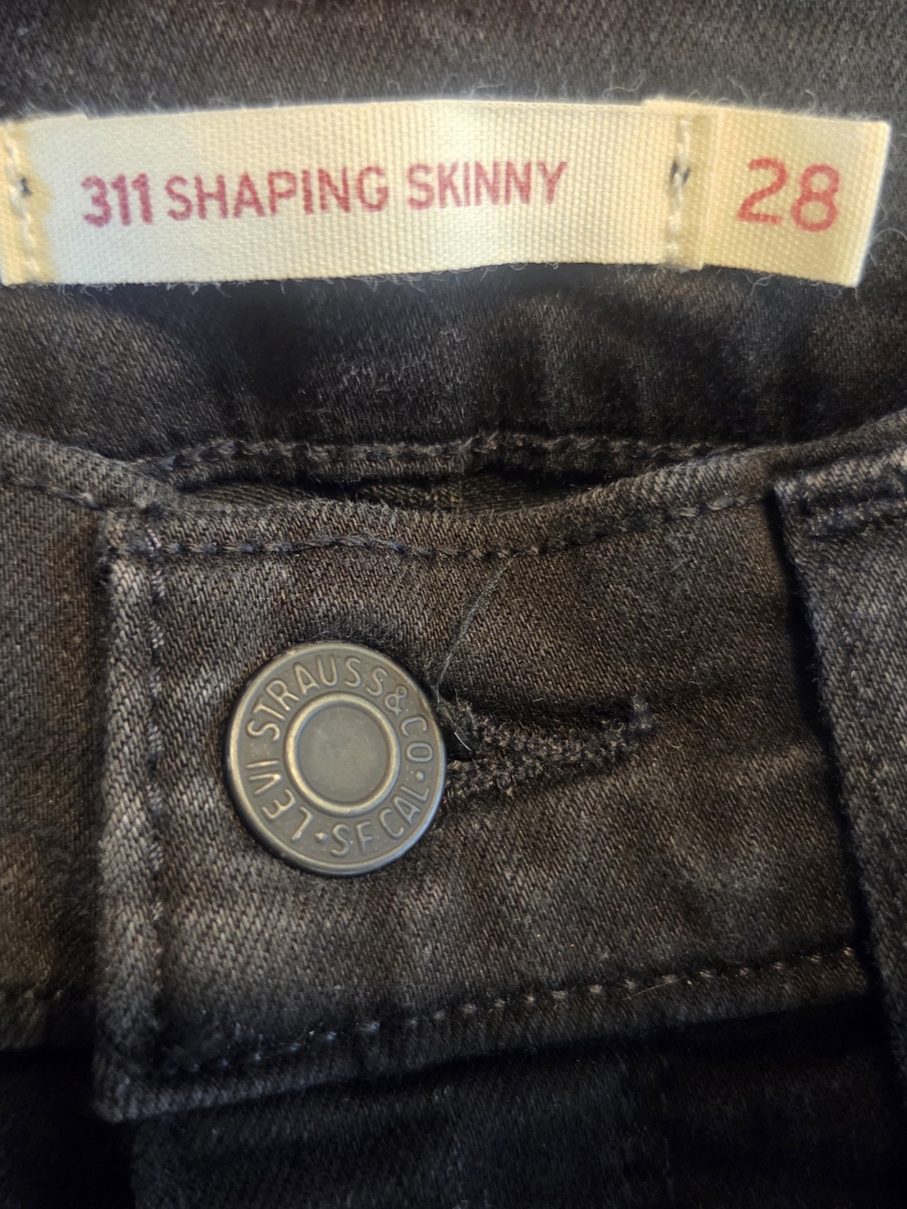 Levi's 311 Shaping Skinny Jeans - Black
